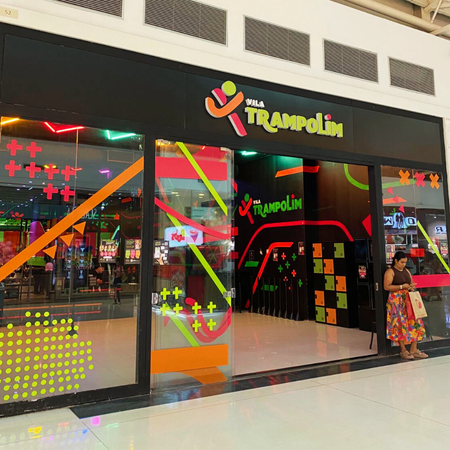 Logo da loja vila trampolim